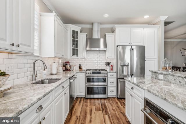 52 KIPPEN DR, Williamstown, NJ 08094