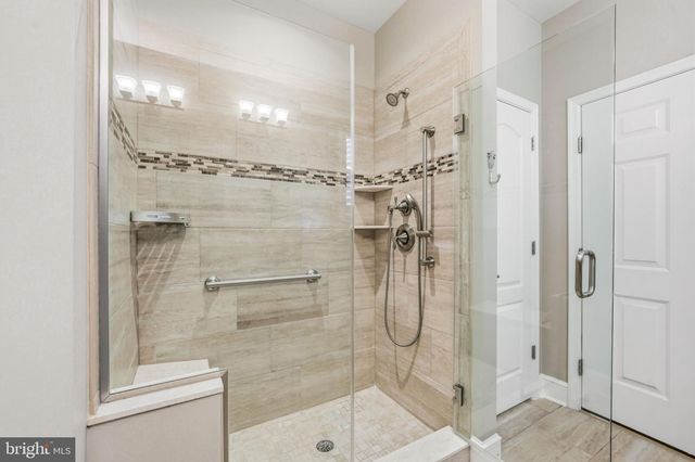 52 KIPPEN DR, Williamstown, NJ 08094