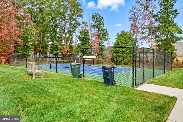 52 KIPPEN DR, Williamstown, NJ 08094