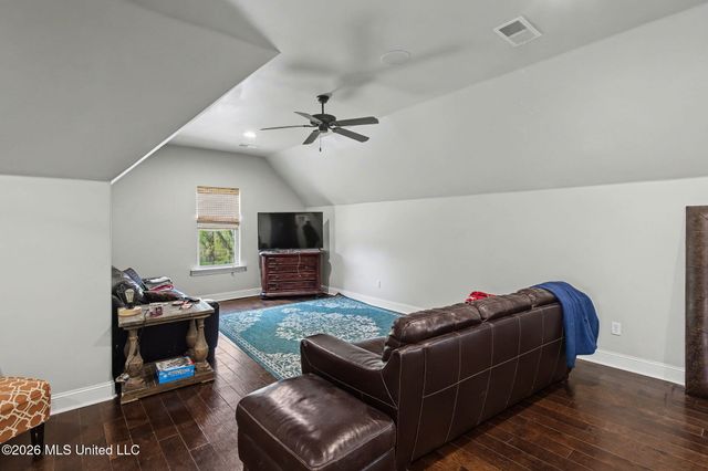 1808 Malone Road, Nesbit, MS 38651