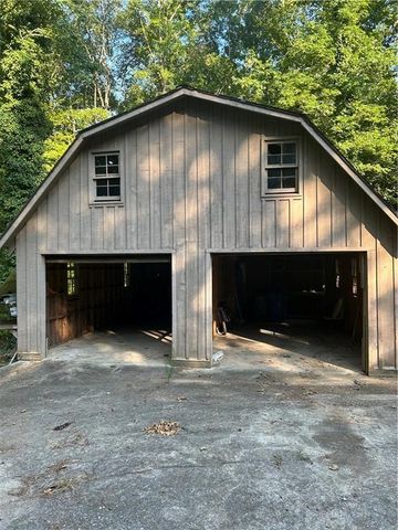 618 Old Doss Drive, Canton, GA 30115