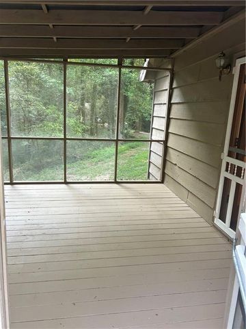 618 Old Doss Drive, Canton, GA 30115