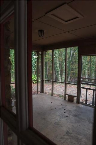 618 Old Doss Drive, Canton, GA 30115