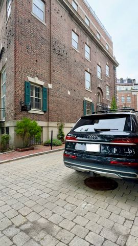 1 West Hill Place, Boston, MA 02114
