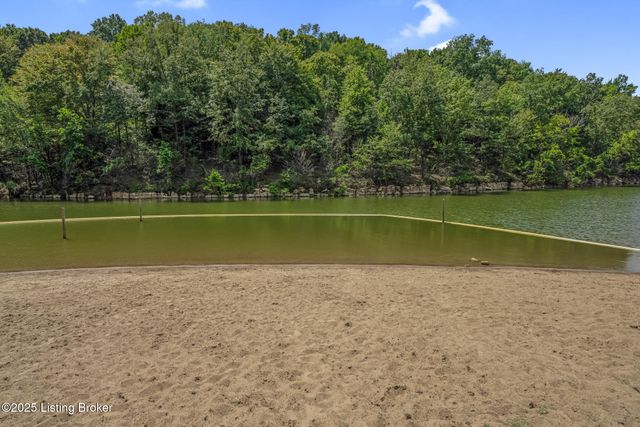 349 Rose Way, Clarkson, KY 42726