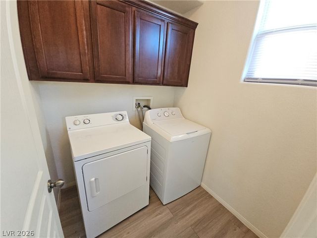 584 Bayo Canyon Court, Henderson, NV 89015