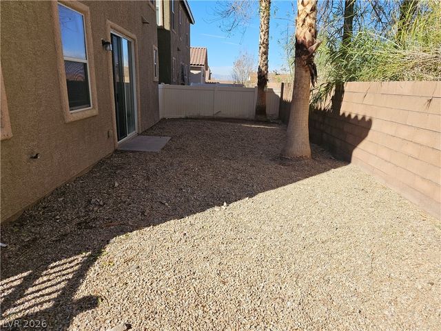 584 Bayo Canyon Court, Henderson, NV 89015