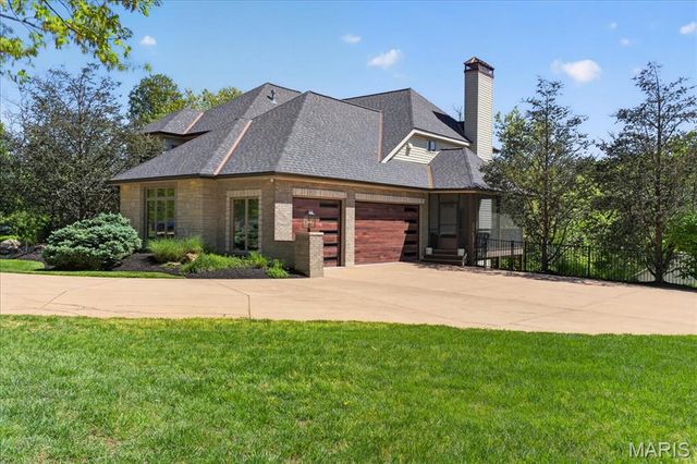 3817 Indian Ridge Lane, Defiance, MO 63341
