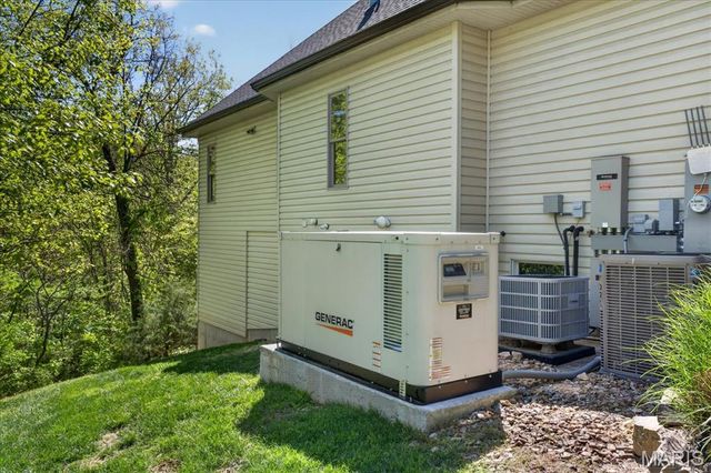 3817 Indian Ridge Lane, Defiance, MO 63341