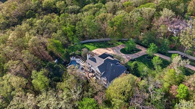 3817 Indian Ridge Lane, Defiance, MO 63341