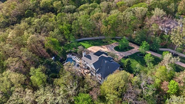 3817 Indian Ridge Lane, Defiance, MO 63341