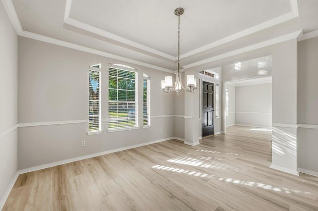 9323 Hudson Bend Circle, Houston, TX 77095