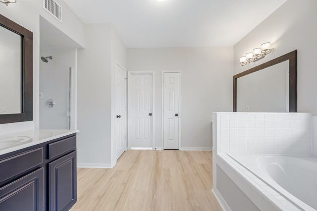9323 Hudson Bend Circle, Houston, TX 77095