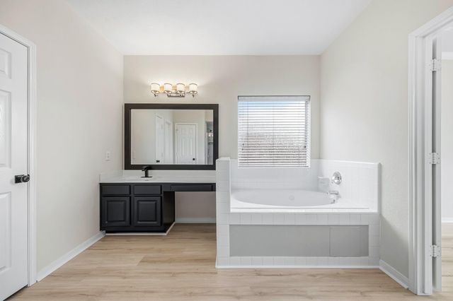 9323 Hudson Bend Circle, Houston, TX 77095