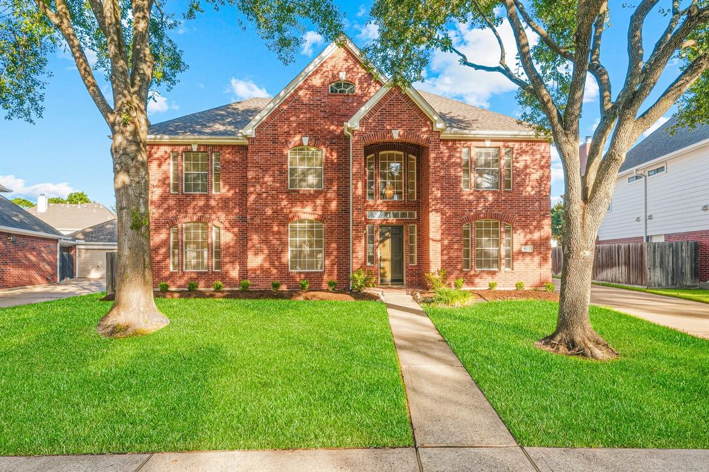 9323 Hudson Bend Circle, Houston, TX 77095