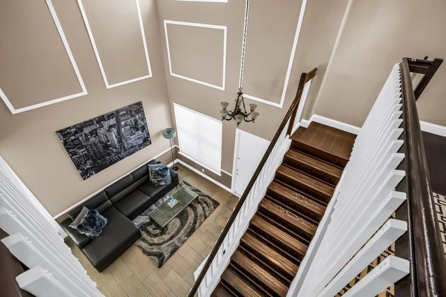 8122 Palm Gate Drive, Boynton Beach, FL 33436