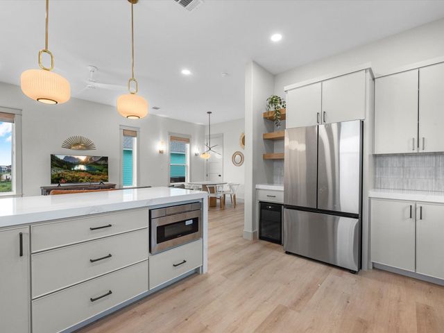 1998 Royalville Court, Crystal Beach, TX 77650