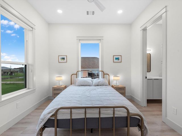 1998 Royalville Court, Crystal Beach, TX 77650