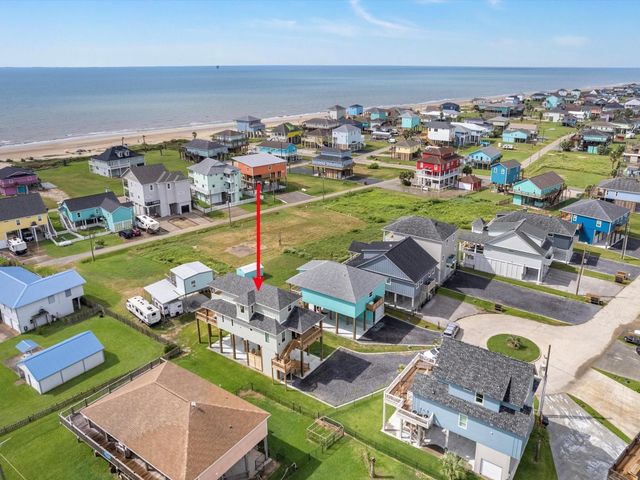 1998 Royalville Court, Crystal Beach, TX 77650