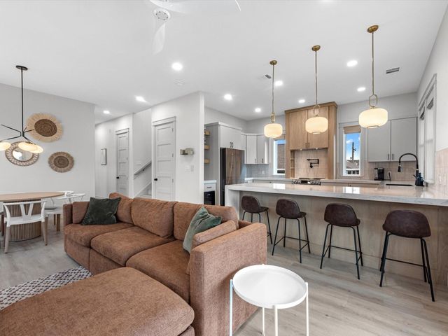 1998 Royalville Court, Crystal Beach, TX 77650