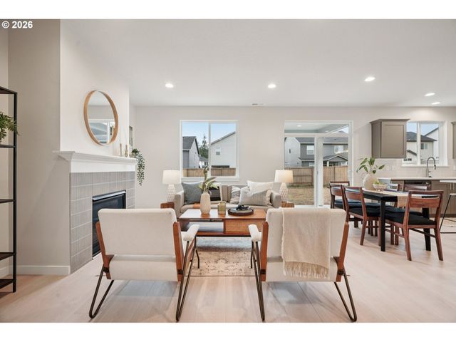 17231 Sw ATFALATI Ln, Sherwood, OR 97140