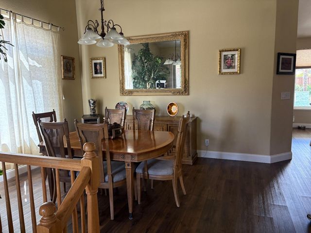 2351 Amber Falls Dr, Rocklin, CA 95765