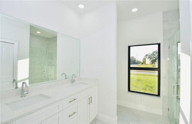 5031 42nd ST NE, Naples, FL 34120