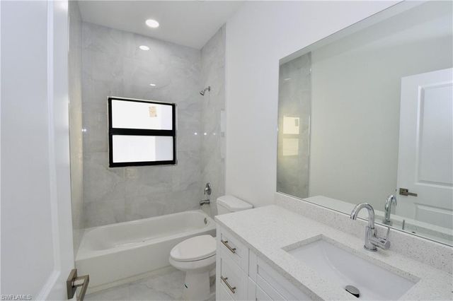 5031 42nd ST NE, Naples, FL 34120