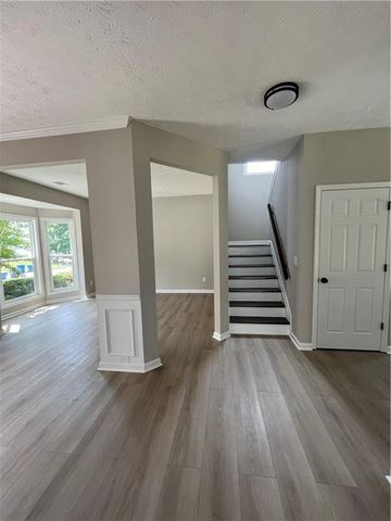 2147 Saint Albans Place, Buford, GA 30519