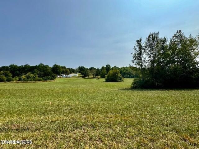 327 Thompson Rd, Madisonville, TN 37354