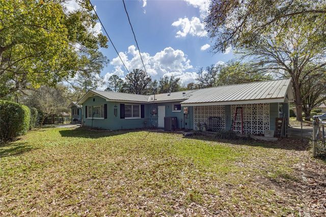 1421 NW 30TH STREET, Gainesville, FL 32605