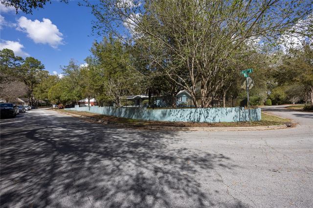 1421 NW 30TH STREET, Gainesville, FL 32605