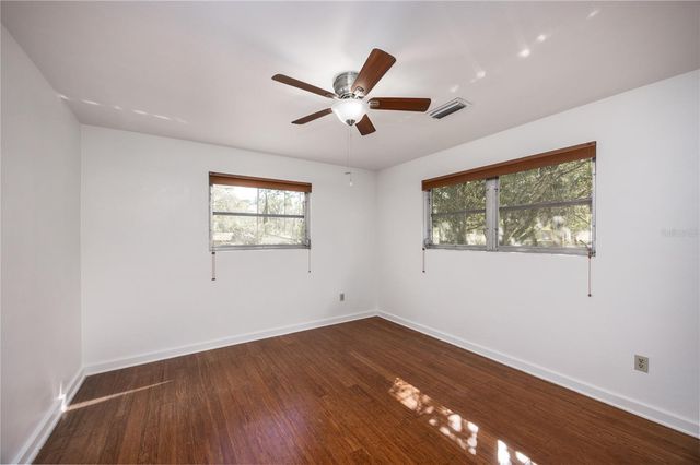 1421 NW 30TH STREET, Gainesville, FL 32605