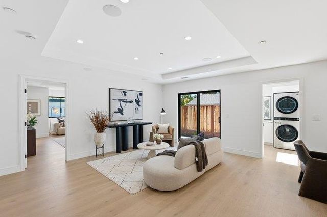 174 Mclellan Avenue, San Mateo, CA 94403