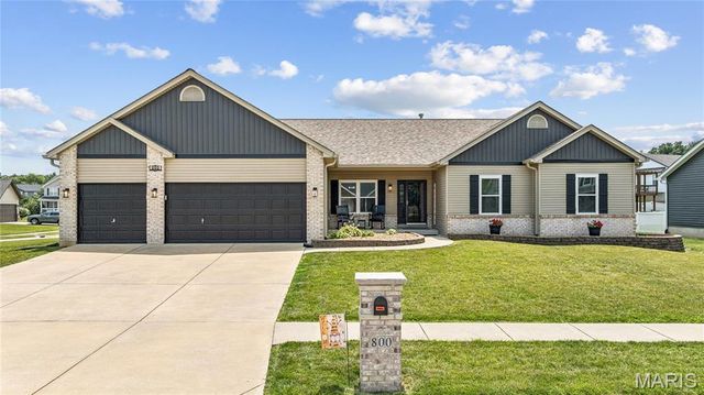 800 Mule Creek Drive, Wentzville, MO 63385