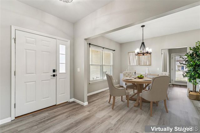 800 Mule Creek Drive, Wentzville, MO 63385