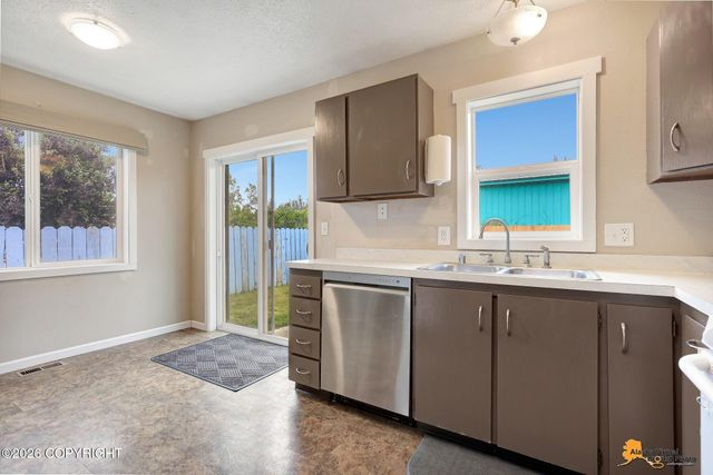 710 N Gulkana Court, Palmer, AK 99645