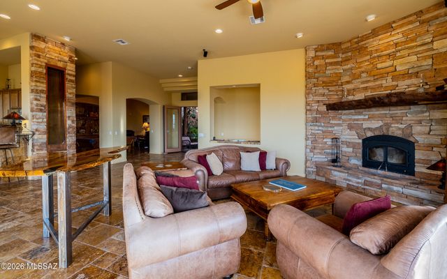 10240 E Ocotillo Rim Trail, Vail, AZ 85641