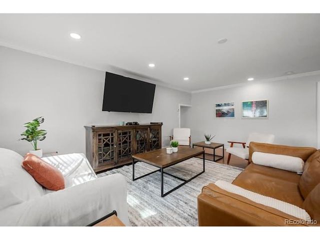 5315 Meade St, Denver, CO 80221