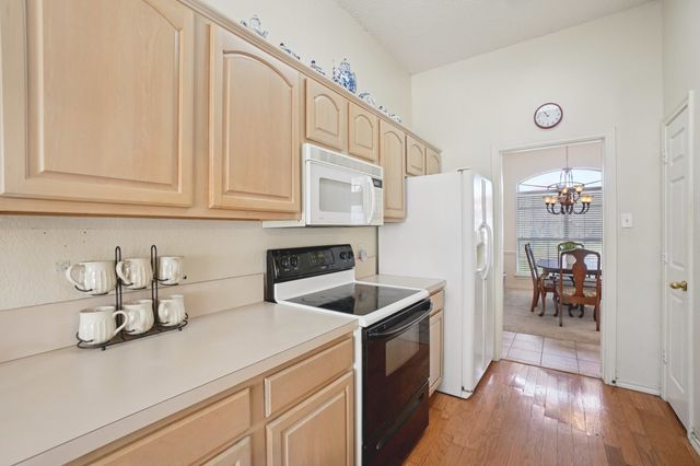 1427 Shadow Run, Weatherford, TX 76086