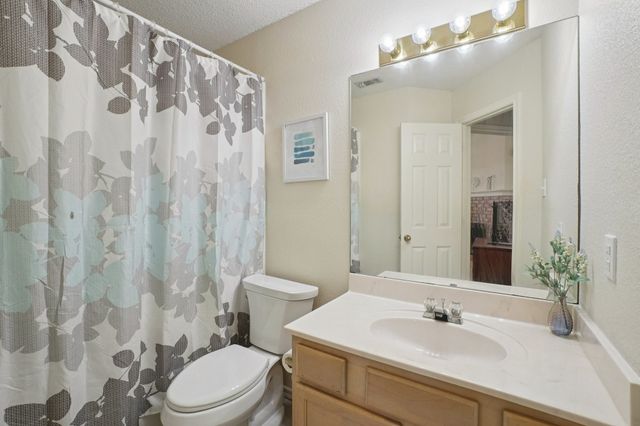 1427 Shadow Run, Weatherford, TX 76086