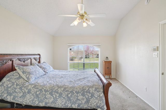 1427 Shadow Run, Weatherford, TX 76086