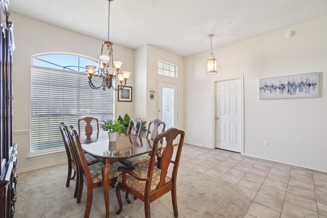 1427 Shadow Run, Weatherford, TX 76086