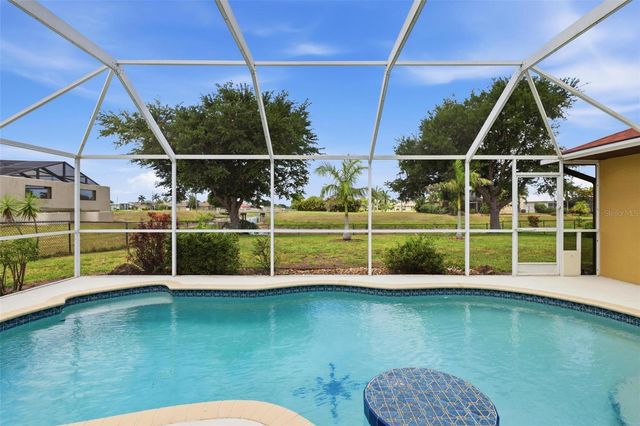 894 BOUNDARY BOULEVARD, Rotonda West, FL 33947
