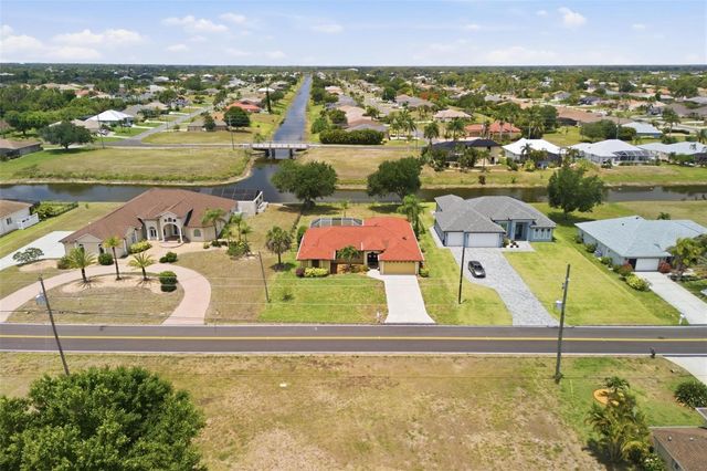 894 BOUNDARY BOULEVARD, Rotonda West, FL 33947