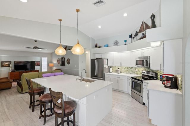 894 BOUNDARY BOULEVARD, Rotonda West, FL 33947