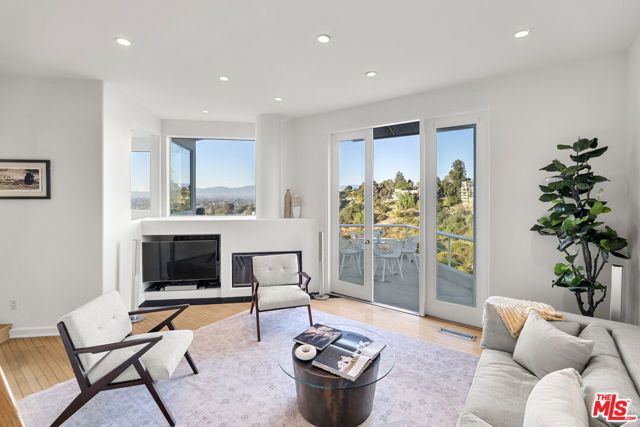 3670 Avenida Del Sol, Studio City (los Angeles), CA 91604