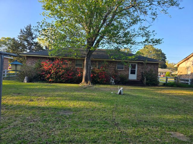 46 Burkett Drive, Sumter, SC 29150