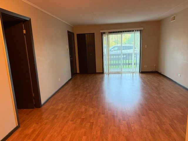 6408 Nature Drive 1W, Oak Forest, IL 60452
