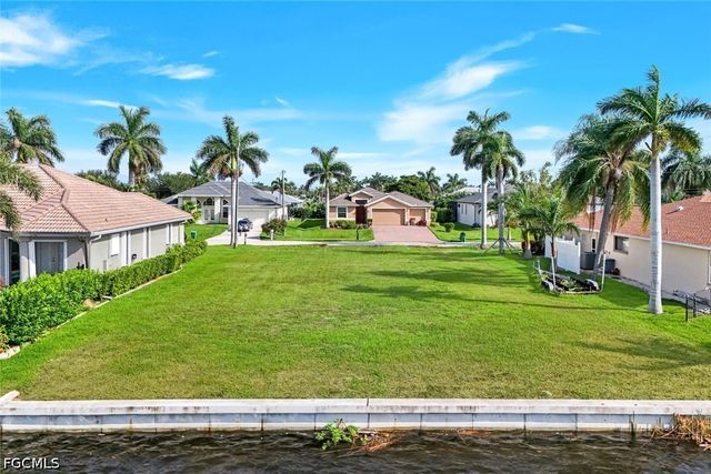 2834 SW 30th ST, Cape Coral, FL 33914